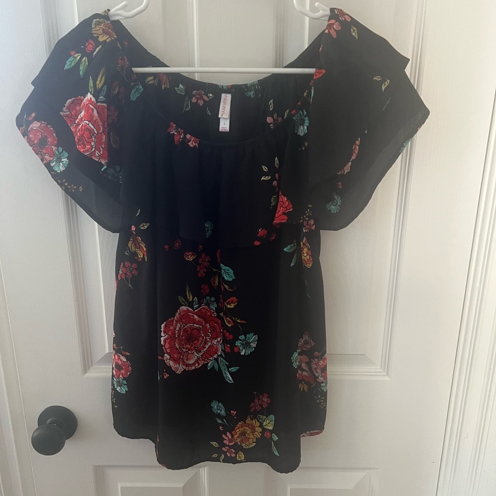 Xhilaration Black Floral Off-Shoulder Blouse